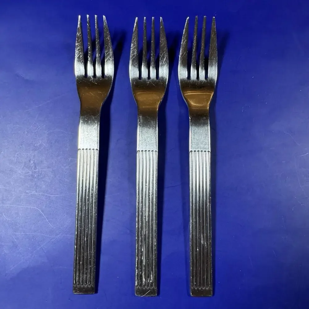 3x Dansk Stainless Thebe Dinner Forks 7 3/8” Glossy Ribbed Handle